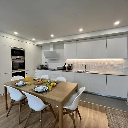 Design 7 By Homing 아파트 *